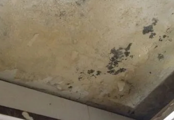 通渭阳台漏水维修公司分享下通渭卫生间渗水维修需要注意哪些问题。
